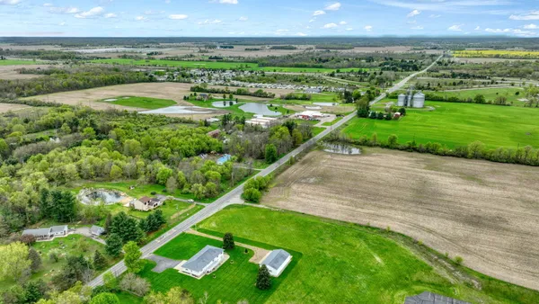 $339,000 | 2185 West Barnes Road, Leslie, MI 49251