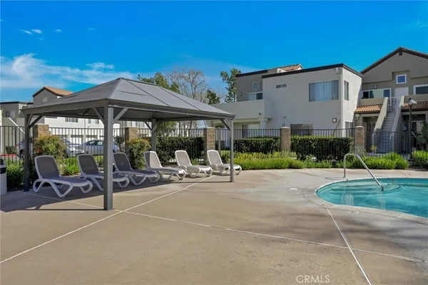 $429,000 | 21309 Eucalyptus Way, Unit 203, Newhall, CA 91321