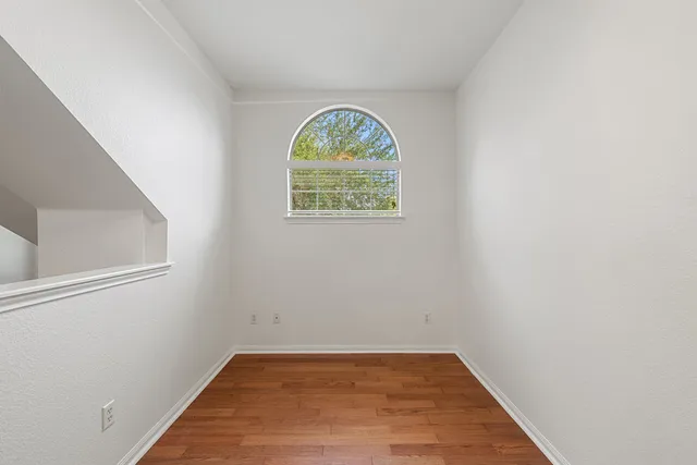 an empty room with window