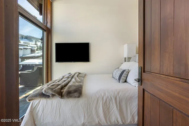 $13,395,000 | 291 Bridge Street, Unit R7, Vail, CO 81657