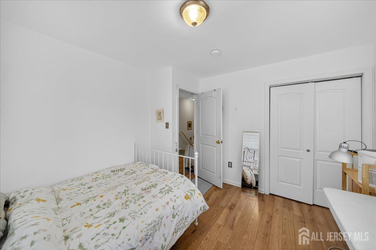 112 Commerce Street Perth Amboy, NJ 08861 - Photo 17 of 33
