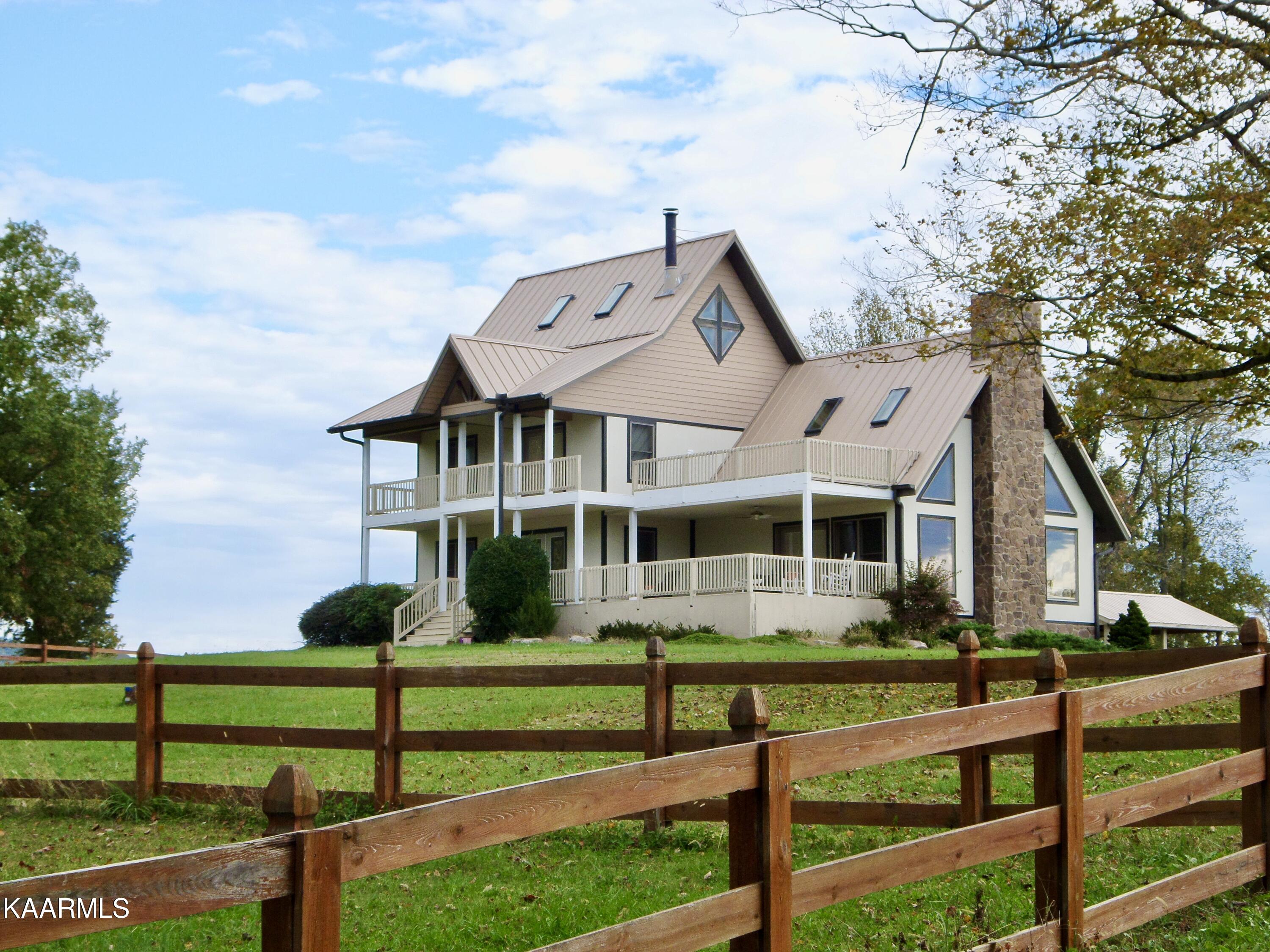 10308 Washington Pike Corryton, TN 37721 - Photo 1 of 50 MainPicture