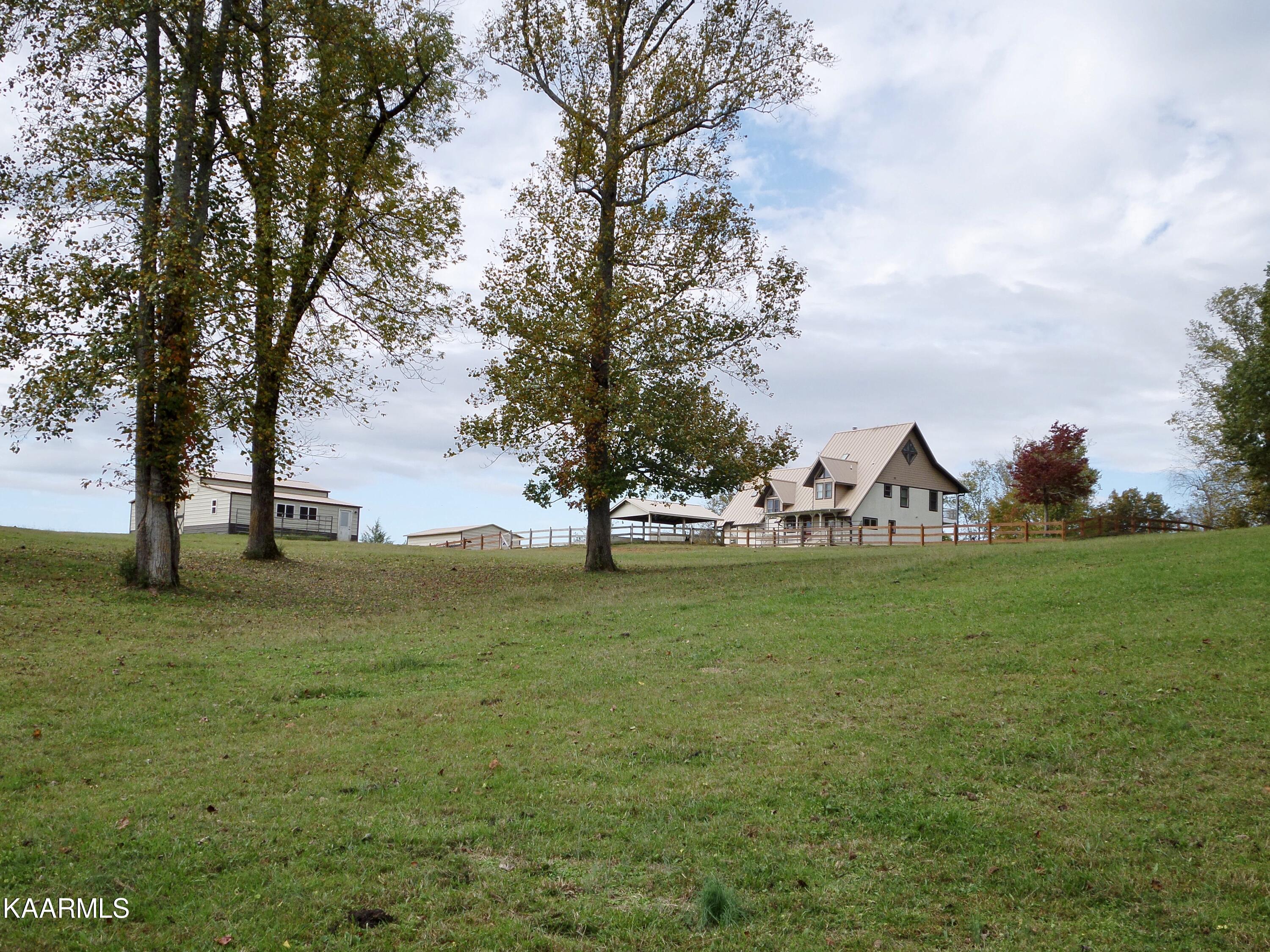10308 Washington Pike Corryton, TN 37721 - Photo 6 of 50 View of home