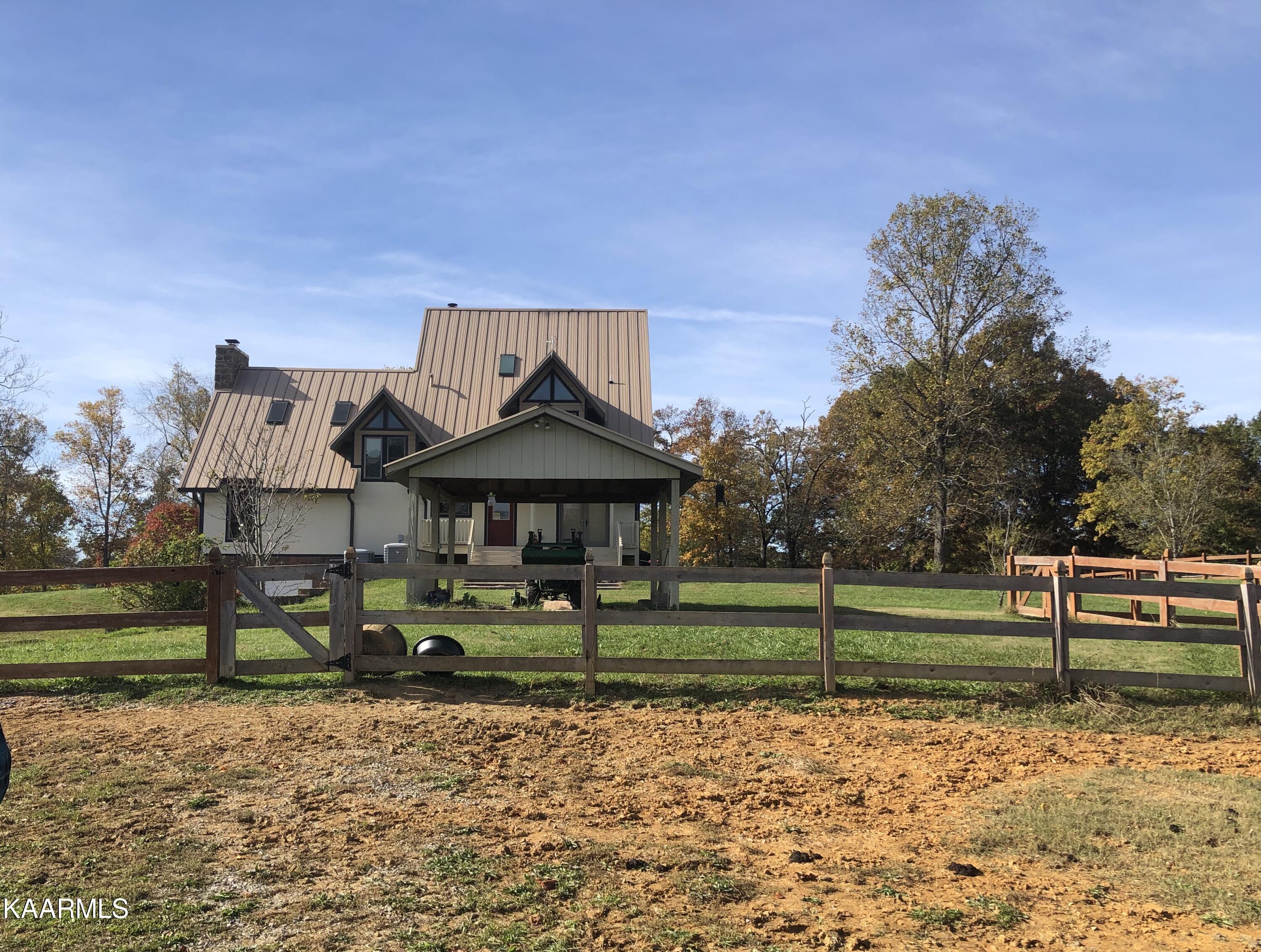 10308 Washington Pike Corryton, TN 37721 - Photo 7 of 50 backsidePavilion