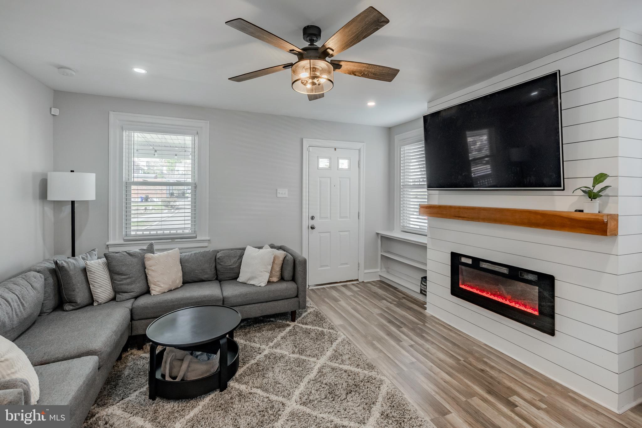 2811 Oakford Road Ardmore, PA 19003 - Photo 5 of 26 Gallery Image 5