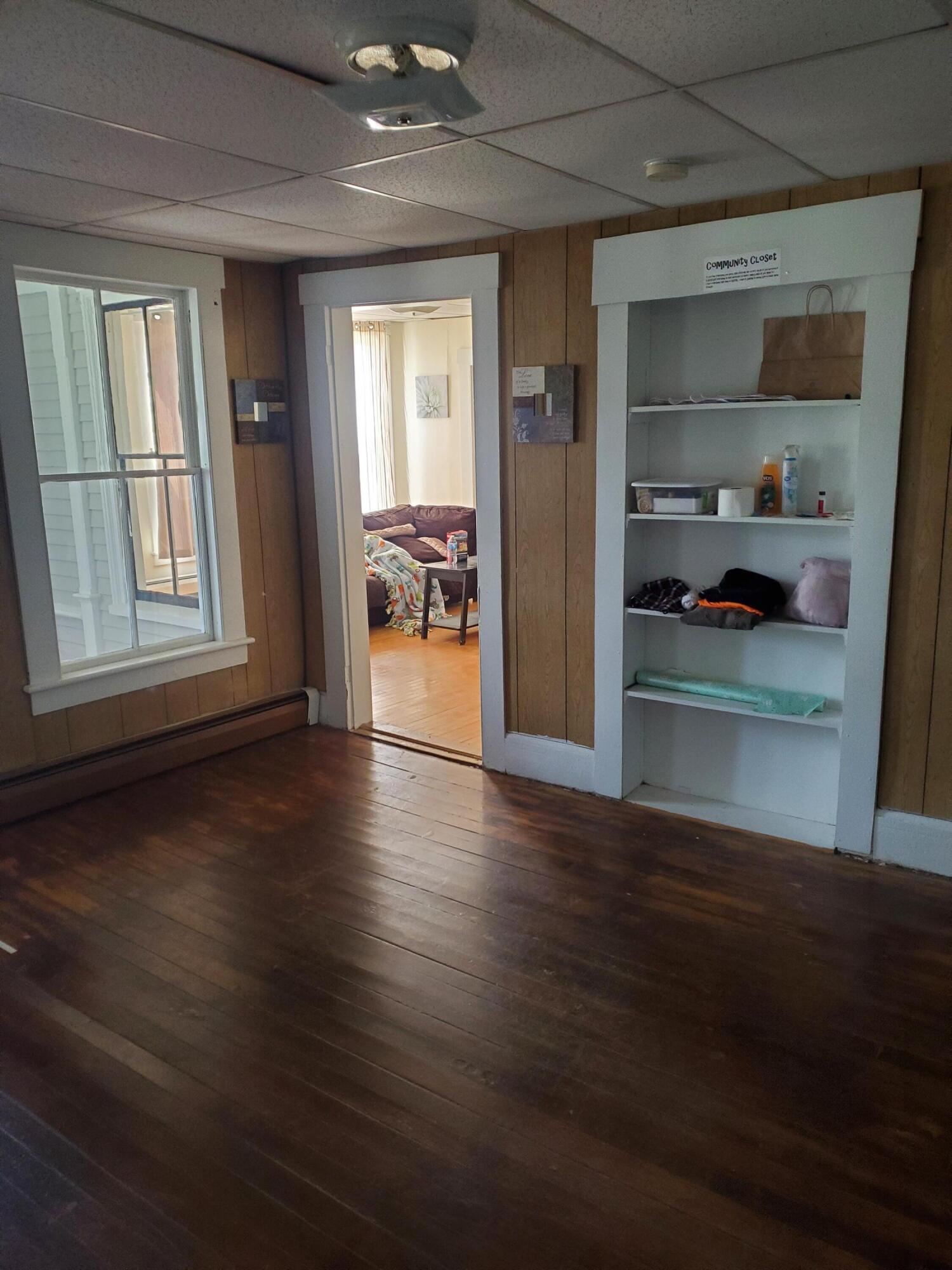 5 Oak Street Waterville, ME 04901 - Photo 14 of 27 14 Apt 1 Dining room
