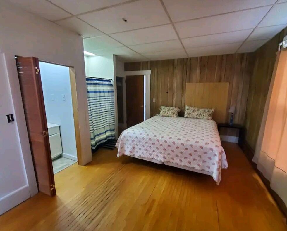 5 Oak Street Waterville, ME 04901 - Photo 10 of 27 10 Apt 1 bedroom #4
