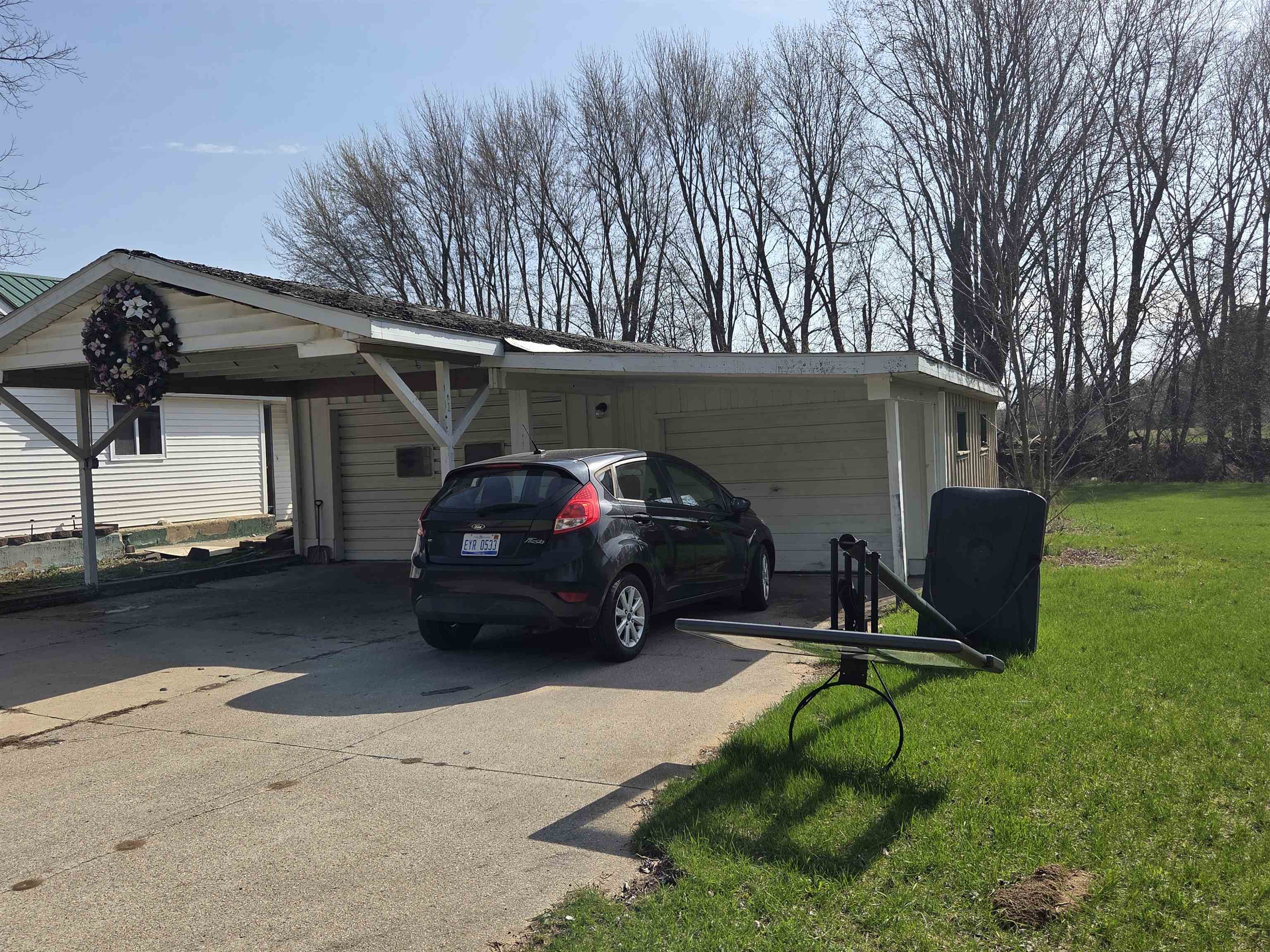 1066 Oberlin Road Gladwin, MI 48624 - Photo 8 of 28