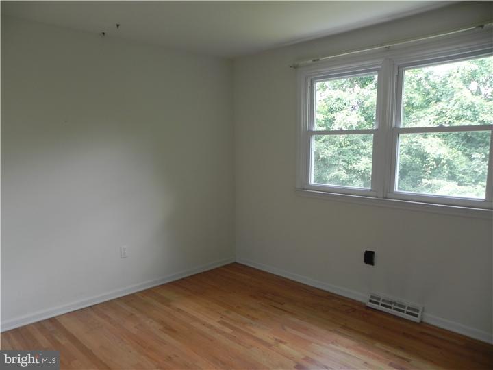 16 Holt Road Newark, DE 19711 - Photo 14 of 14 Bedroom 4