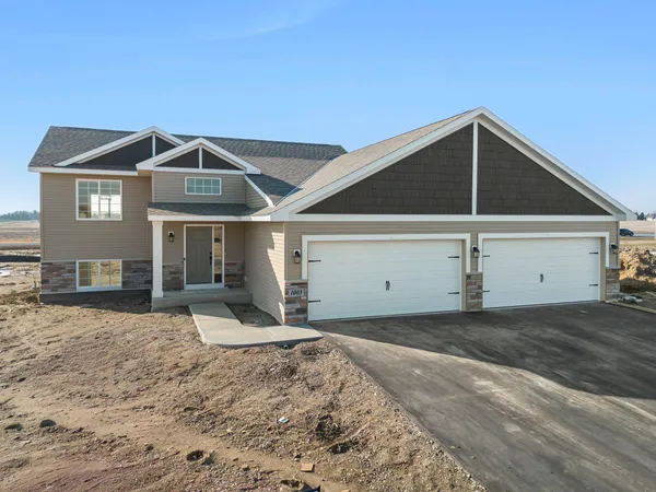 $439,900 | 1003 Misty Meadow Boulevard, Buffalo, MN 55313