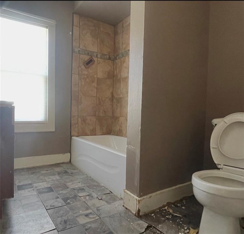 1741 Roemer Boulevard Farrell, PA 16121 - Photo 16 of 19 Main Bathroom