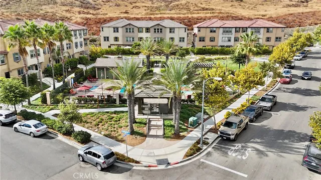 $899,900 | 22086 Windham Way, Saugus, CA 91350