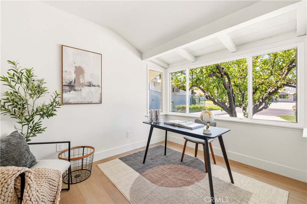 9458 Ruffner Avenue Northridge, CA 91343 - Photo 30 of 43