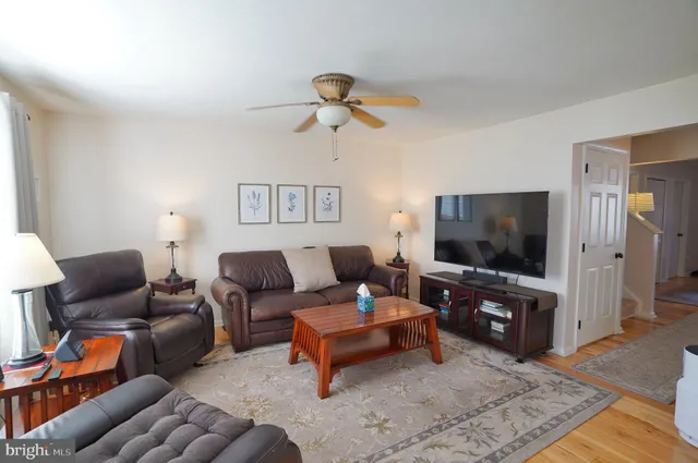 $262,900 | 7 Cedarfield Drive, Gettysburg, PA 17325