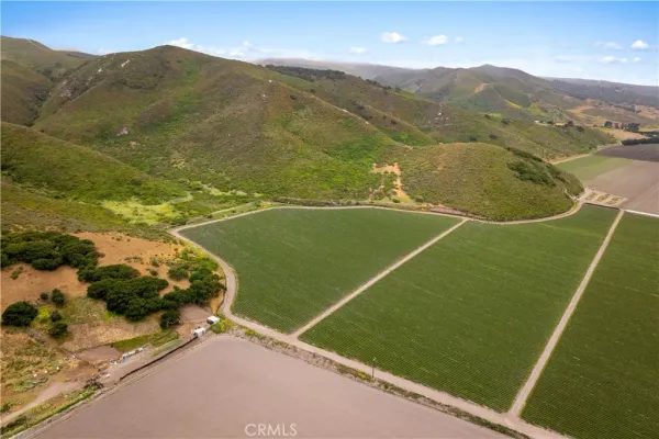 $7,908,000 | 0 Floradale Avenue, Lompoc, CA 93436