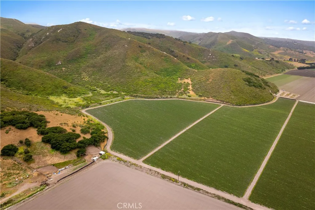 0 Floradale Avenue Lompoc, CA 93436 - Photo 3 of 10 a view of a tennis court
