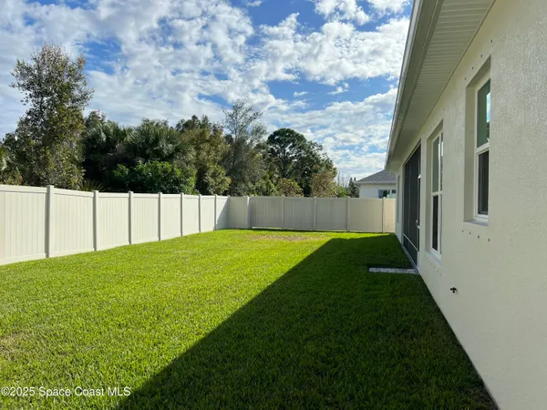 $3,500 | 4305 Negal Circle, Melbourne, FL 32901