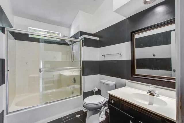 $315,000 | 110 West Hartwick Lane, Goose Creek, SC 29445