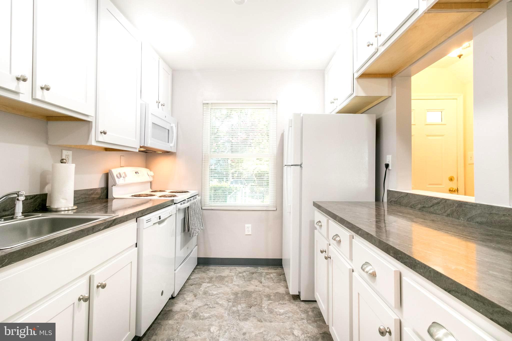 46 Ridge Road, Unit J Greenbelt, MD 20770 - Photo 8 of 17 Gallery Image 8
