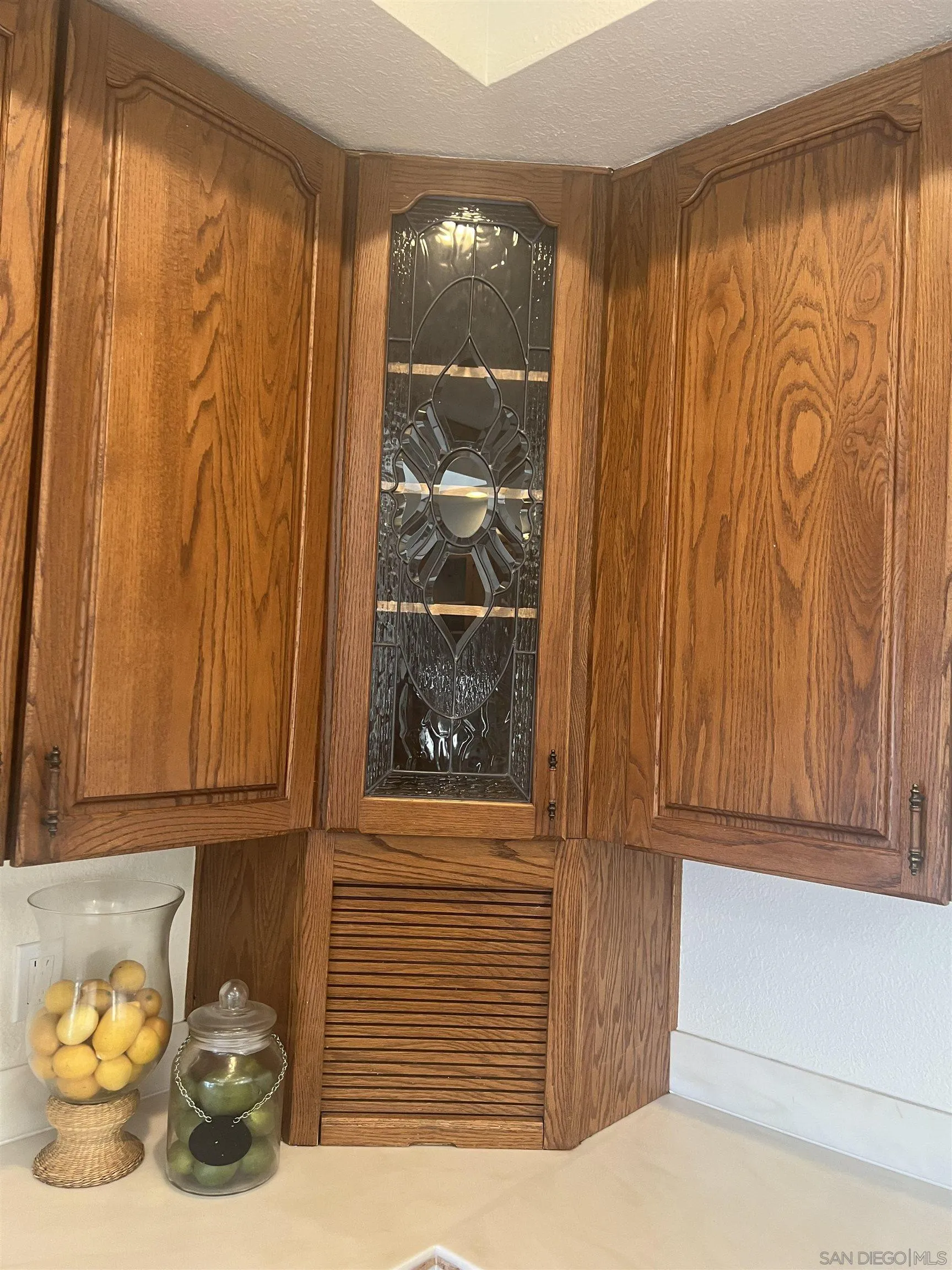 15918 Lime Grove Road Poway, CA 92064 - Photo 14 of 53 a front view of a door and wooden floor