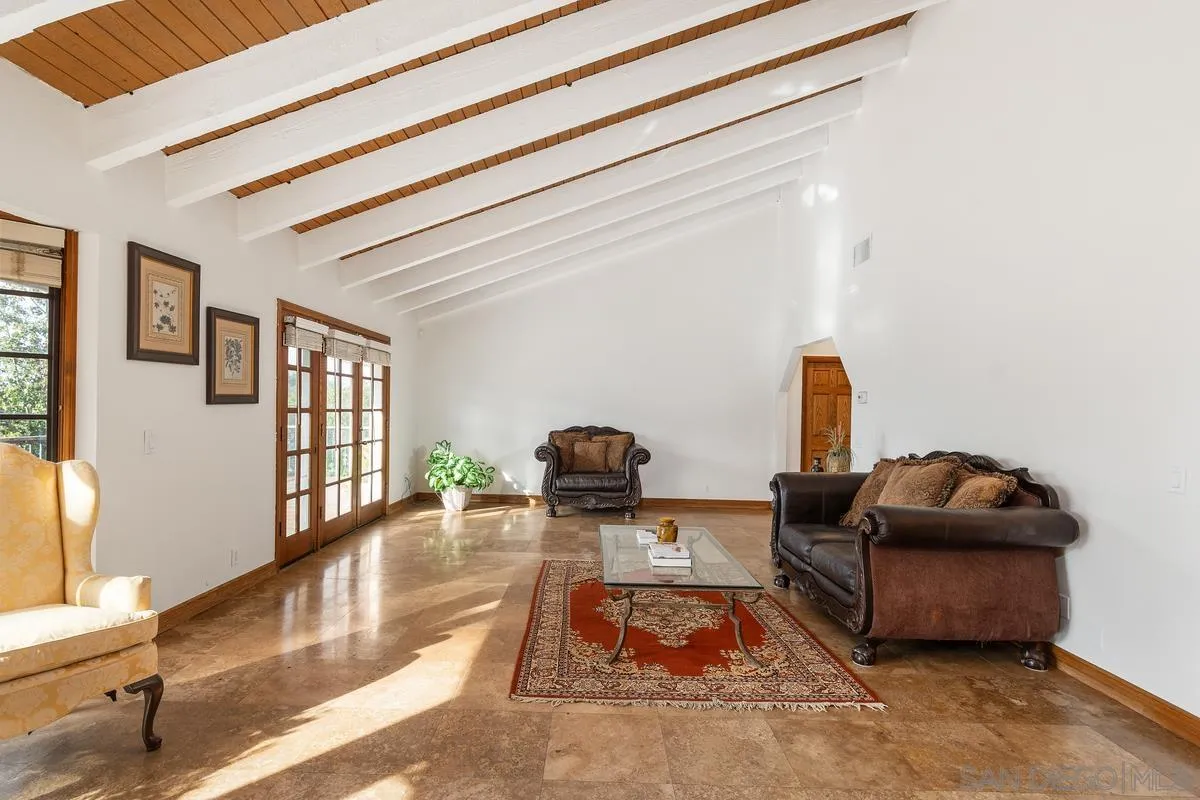 15918 Lime Grove Road Poway, CA 92064 - Photo 22 of 53 a living room with furniture