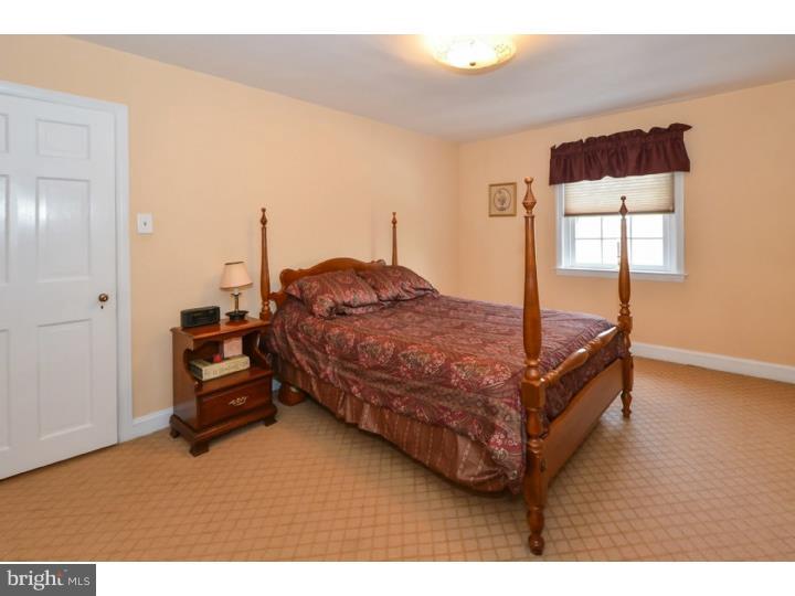 635 Lindley Road Glenside, PA 19038 - Photo 14 of 22 Bedroom 2