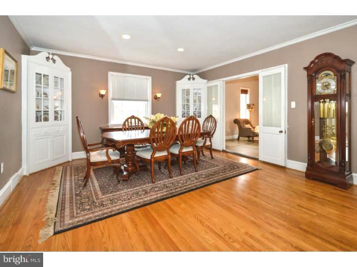 635 Lindley Road Glenside, PA 19038 - Photo 3 of 22 Dining Room