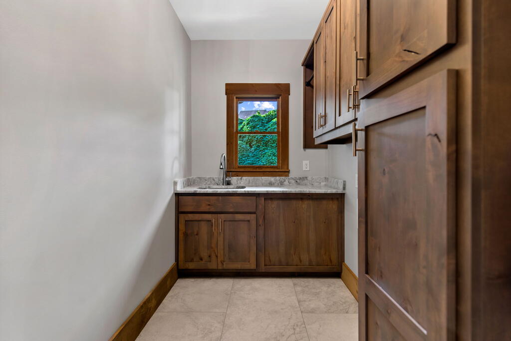 269 State Street Blue Ridge, GA 30513 - Photo 37 of 118 Gallery Image 37