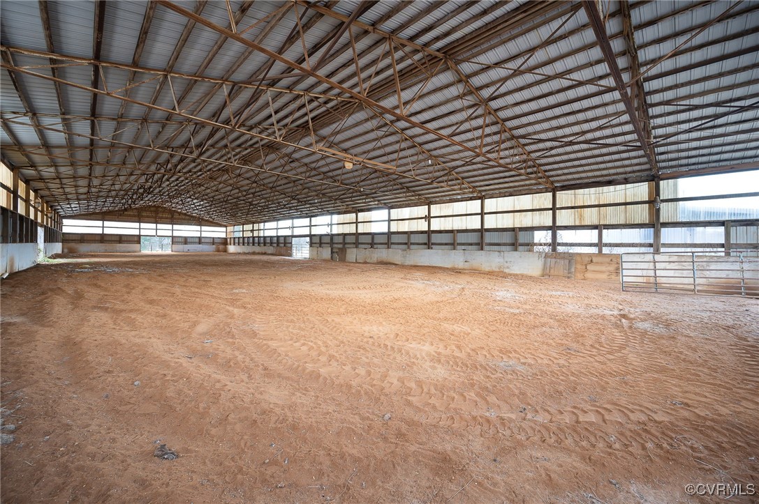 5395 Courtneys Corner Road Sumerduck, VA 22742 - Photo 23 of 23 View of stable