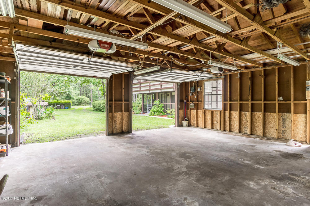 487 Deer Path Road Green Cove Springs, FL 32043 - Photo 34 of 51 Garage 3-1