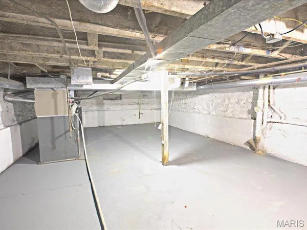 $1,700 | 6730 Vermont Avenue, St. Louis, MO 63111