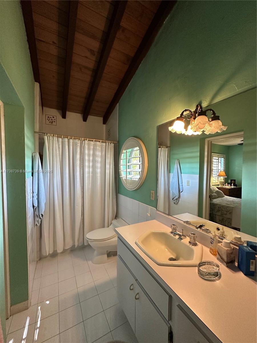 419 Blue Road Coral Gables, FL 33146 - Photo 7 of 10 Gallery Image 7