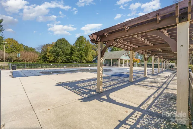 $532,000 | 8437 Kilmartin Lane, Charlotte, NC 28269