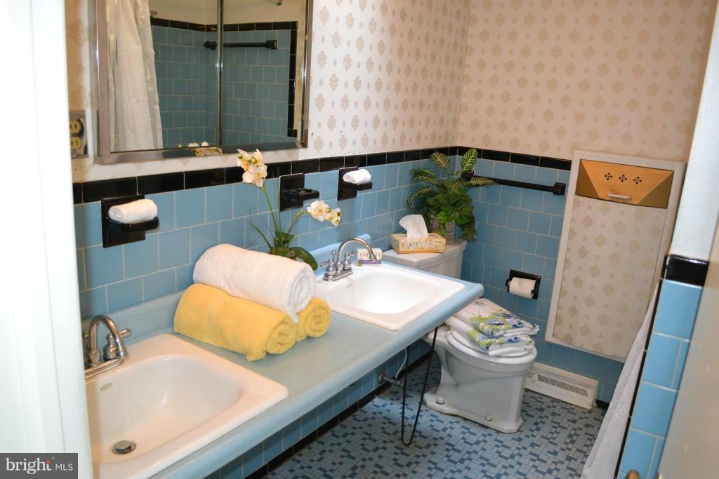 135 East Timonium Road Lutherville-Timonium, MD 21093 - Photo 17 of 19 Bath