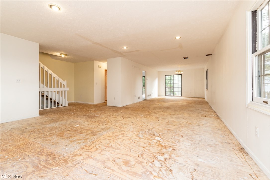 3517 Hampton Road Pepper Pike, OH 44122 - Photo 3 of 32 Gallery Image 3