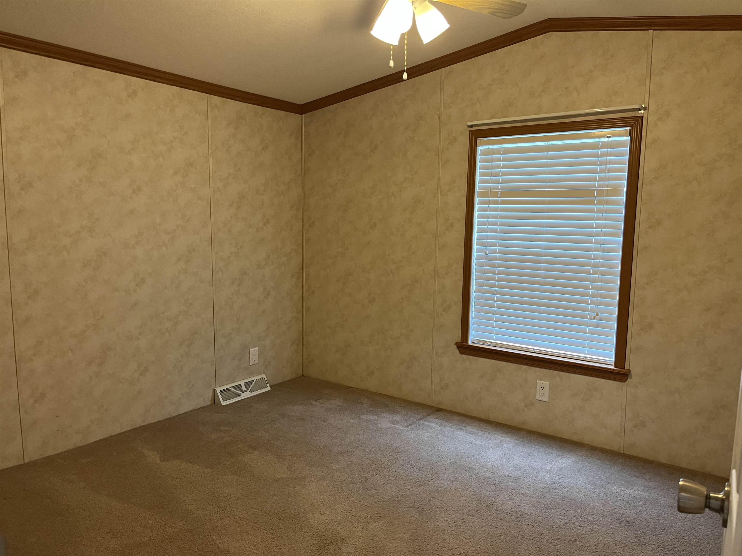 11 Willow Road Newton, NH 03858 - Photo 13 of 16