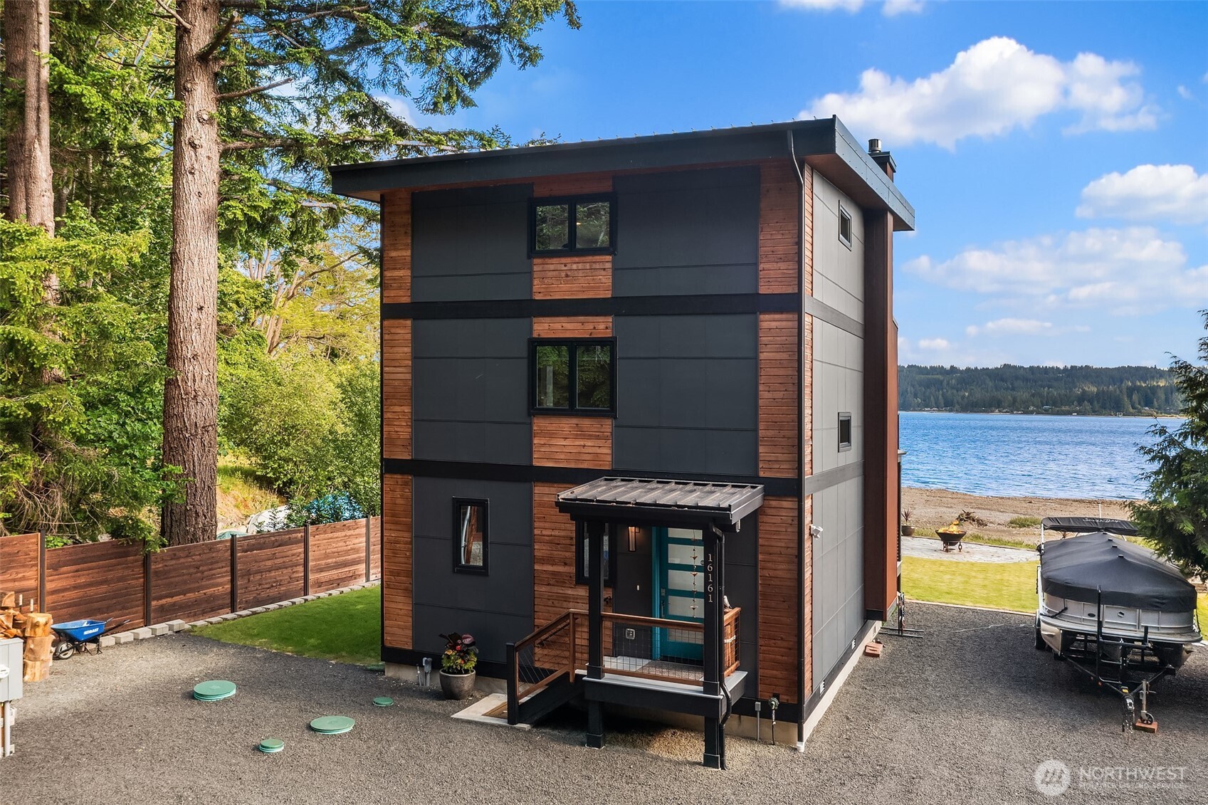 16161 Northeast North Shore Road Tahuya, WA 98588 - Photo 32 of 40 Gallery Image 32