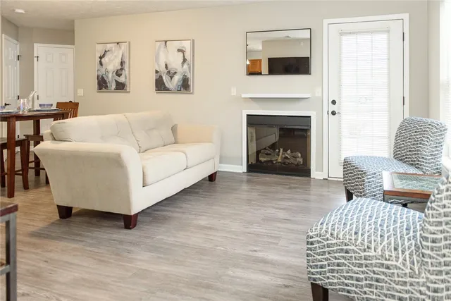 $1,691 | 1260 Lehigh Station Road, Unit 1001, Henrietta, NY 14467