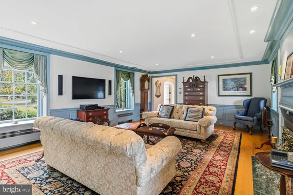$2,995,000 | 107 East Mill Road, Flourtown, PA 19031