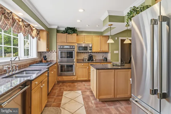 $2,995,000 | 107 East Mill Road, Flourtown, PA 19031