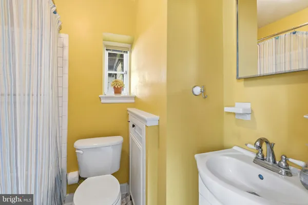 $2,995,000 | 107 East Mill Road, Flourtown, PA 19031