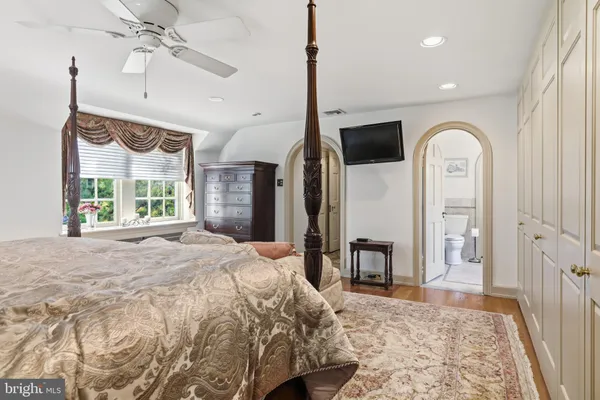 $2,995,000 | 107 East Mill Road, Flourtown, PA 19031