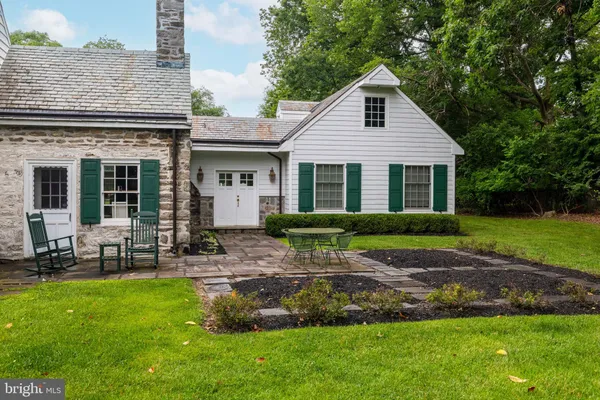 $2,995,000 | 107 East Mill Road, Flourtown, PA 19031