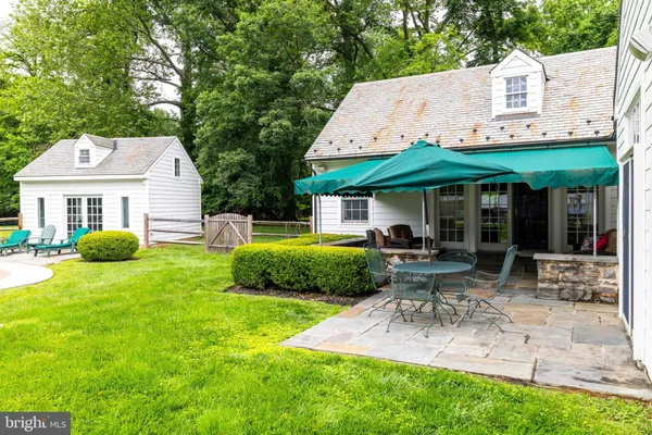 $2,995,000 | 107 East Mill Road, Flourtown, PA 19031