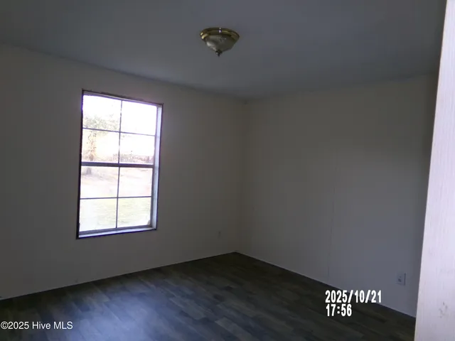 $94,000 | 158 Brian's Woods Road, Maple Hill, NC 28454