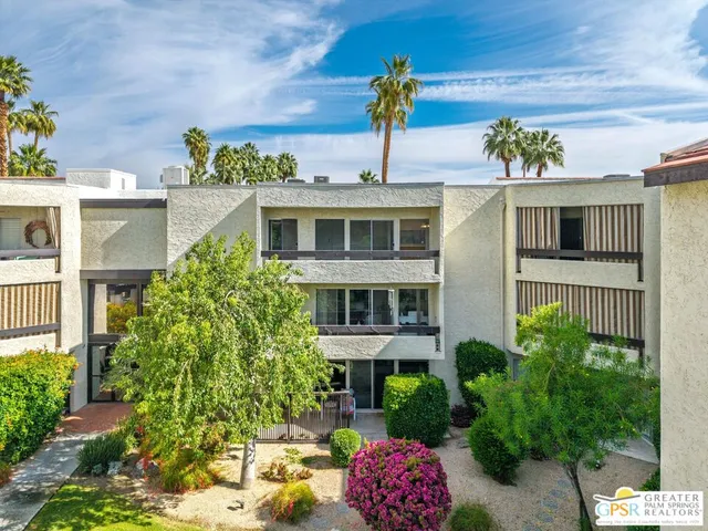 $250,000 | 1552 South Camino Real, Unit 330, Palm Springs, CA 92264