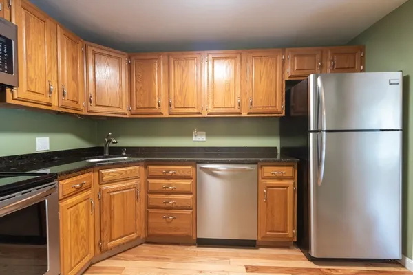 $435,000 | 110 Ridgefield Circle, Unit D, Clinton, MA 01510