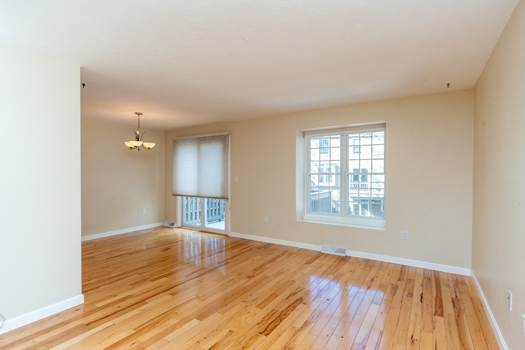 110 Ridgefield Circle, Unit D Clinton, MA 01510 - Photo 10 of 38