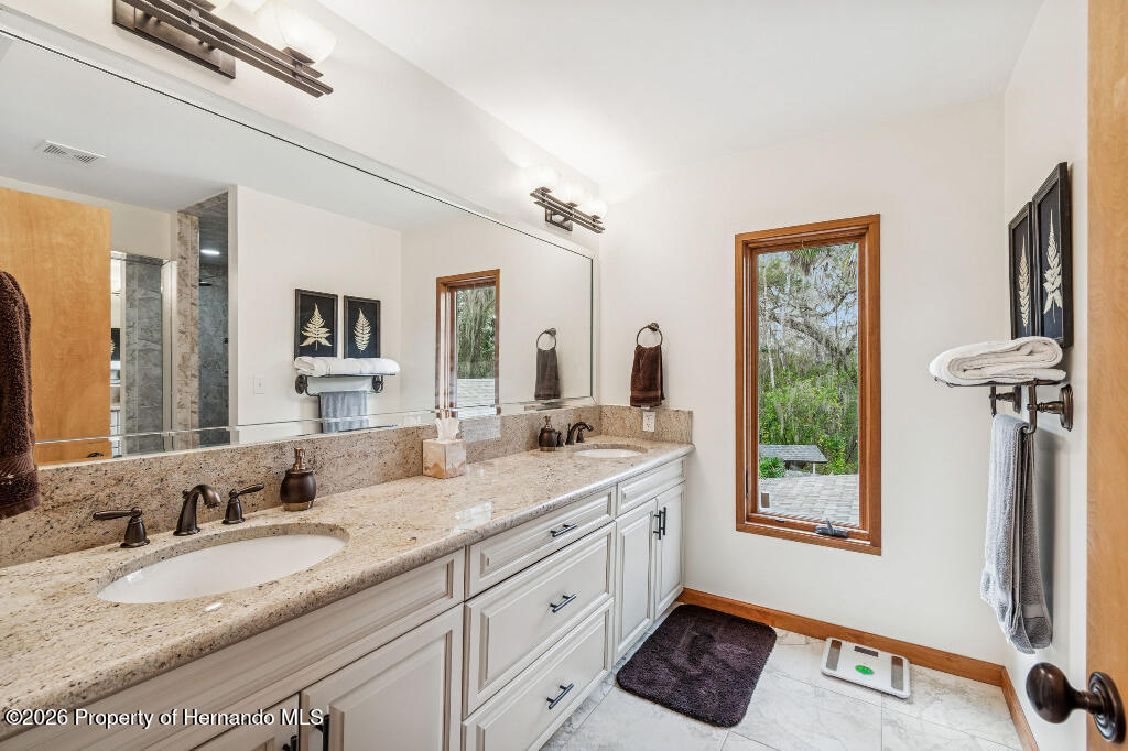26262 Lake Lindsey Road Brooksville, FL 34601 - Photo 22 of 53 41570_695c7f2f6e1f8_01.06.2026_image-22