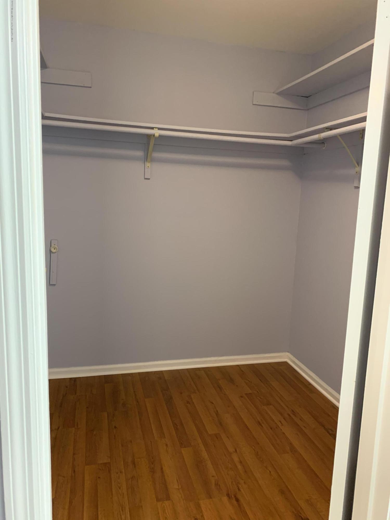 39 Suffolk Way Marlboro, NJ 07746 - Photo 25 of 25 image4